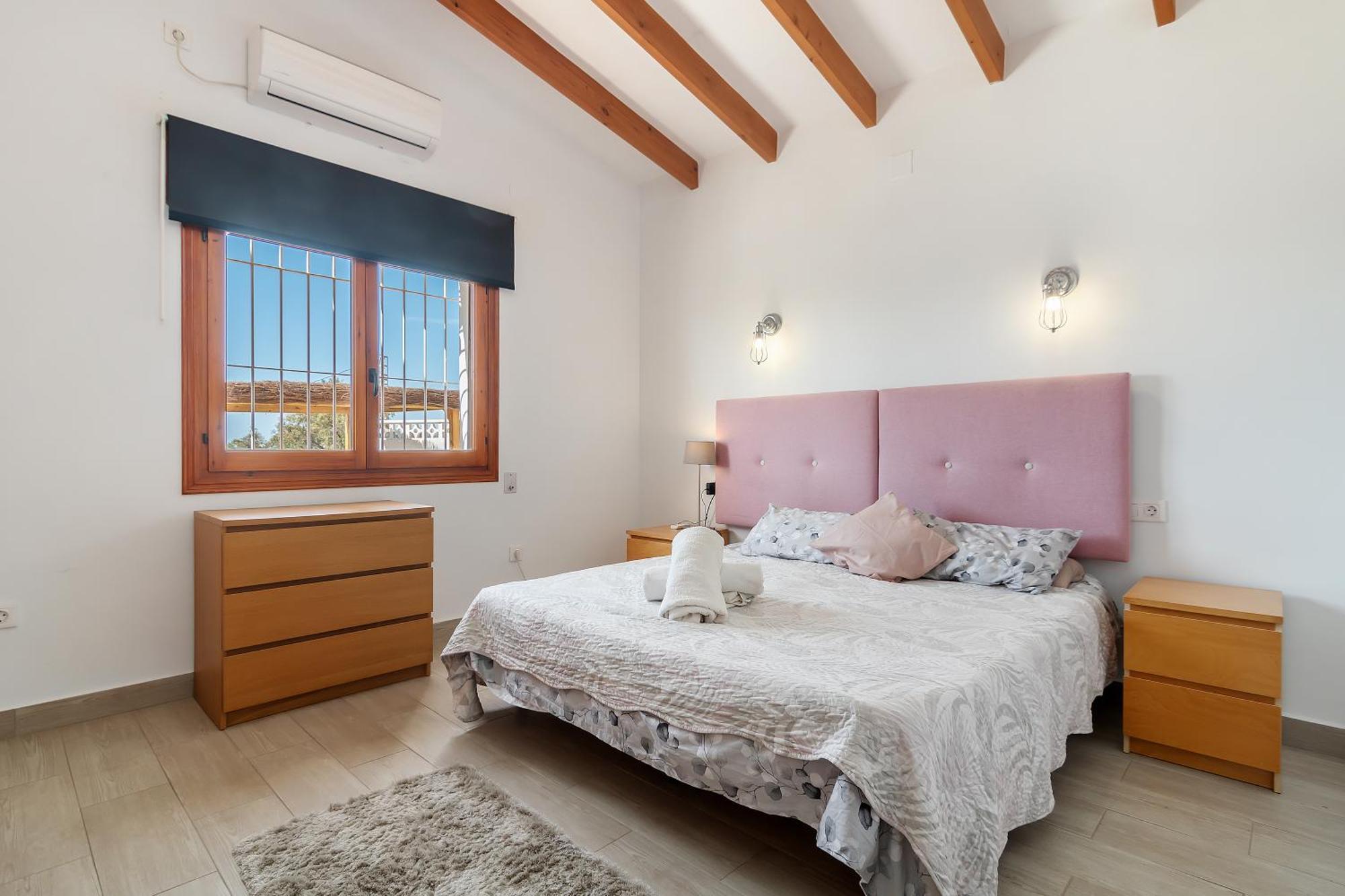 הוילה אל קאמפיו Casa Madronos מראה חיצוני תמונה