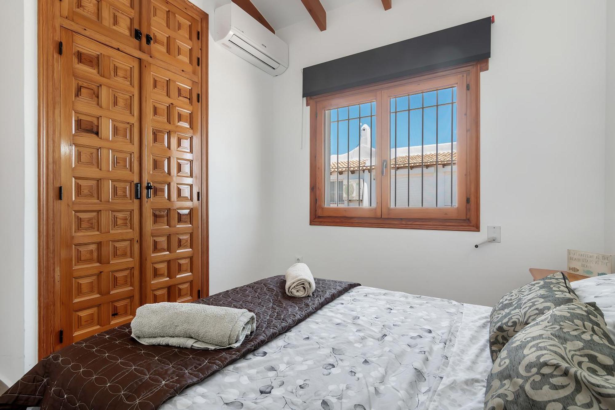 הוילה אל קאמפיו Casa Madronos מראה חיצוני תמונה